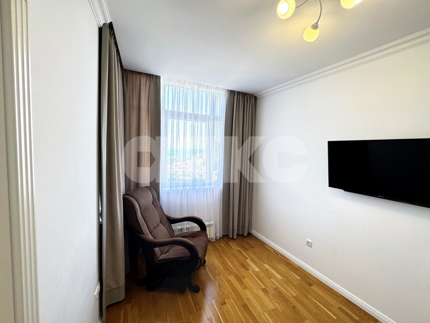 Фото №7: 2-комнатная квартира 55 м² - Сочи, Хостинский, мкр. Светлана, ул. Депутатская, 10