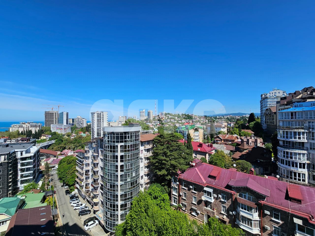 Фото №16: 3-комнатная квартира 120 м² - Сочи, Хостинский, мкр. Светлана, ул. Депутатская, 10