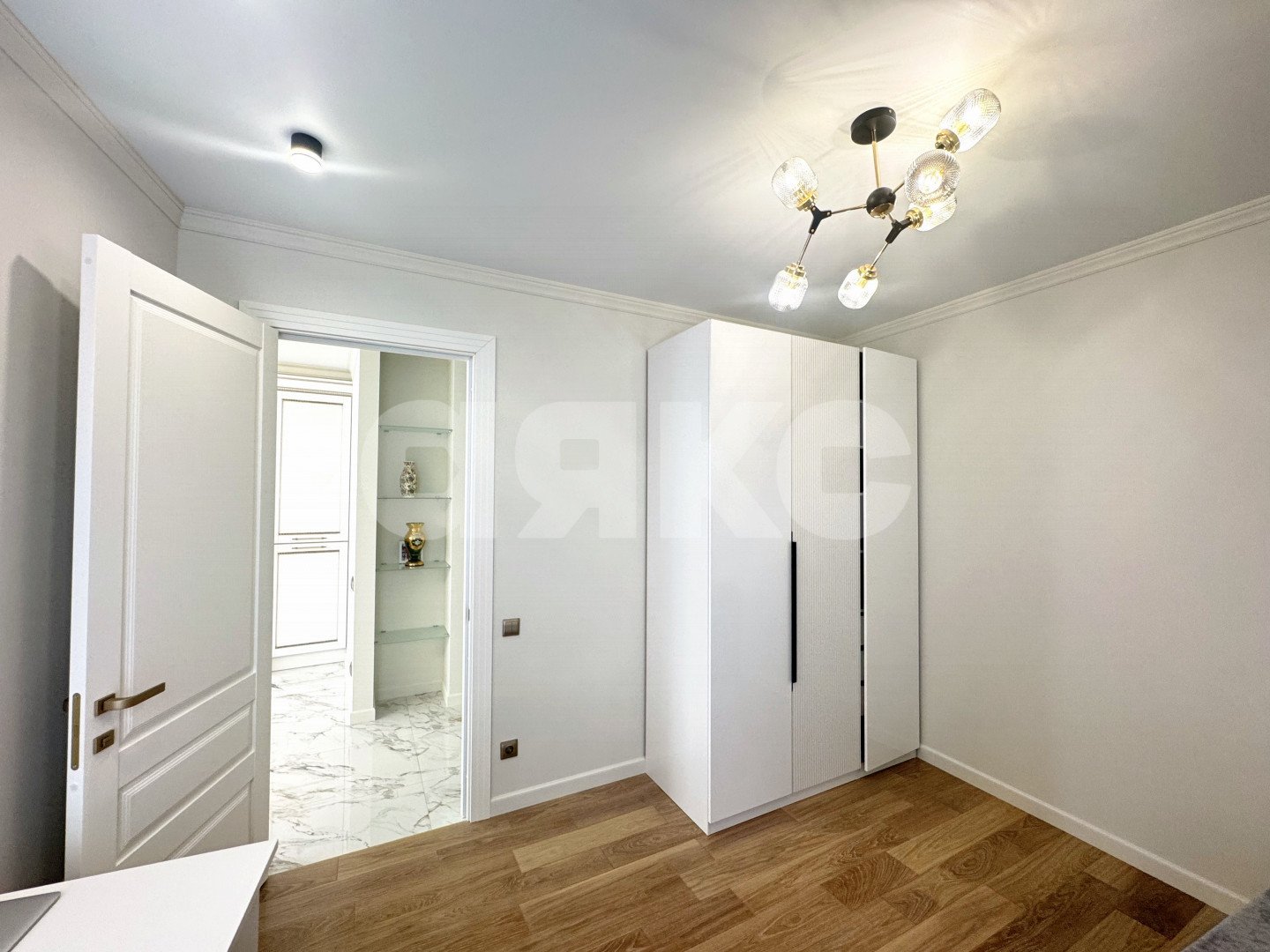 Фото №14: 3-комнатная квартира 120 м² - Сочи, Хостинский, мкр. Светлана, ул. Депутатская, 10