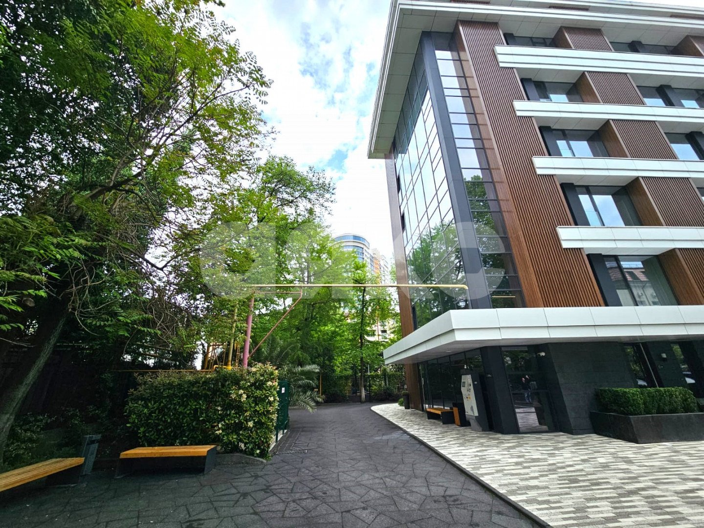 Фото №23: Апартаменты 37 м² - Сочи, р. Центральный, ул. Конституции СССР, 18