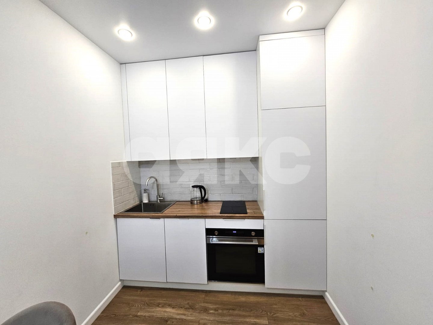 Фото №7: Апартаменты 37 м² - Сочи, р. Центральный, ул. Конституции СССР, 18