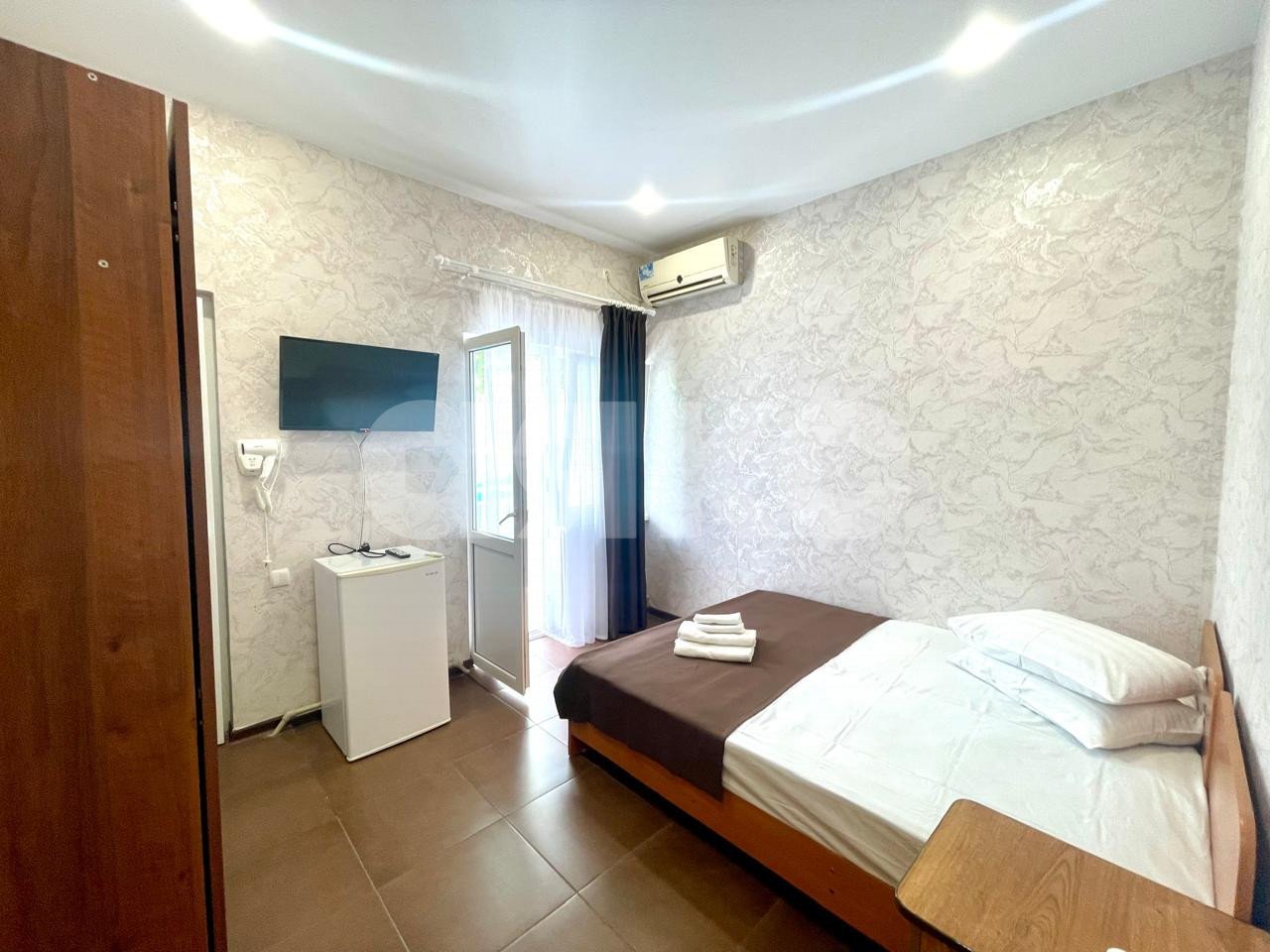 Фото №13: Дом 206 м² + 2.78 сот. - Сочи, Адлерский, Адлер, мкр. Чкаловский, ул. Просвещения, 115