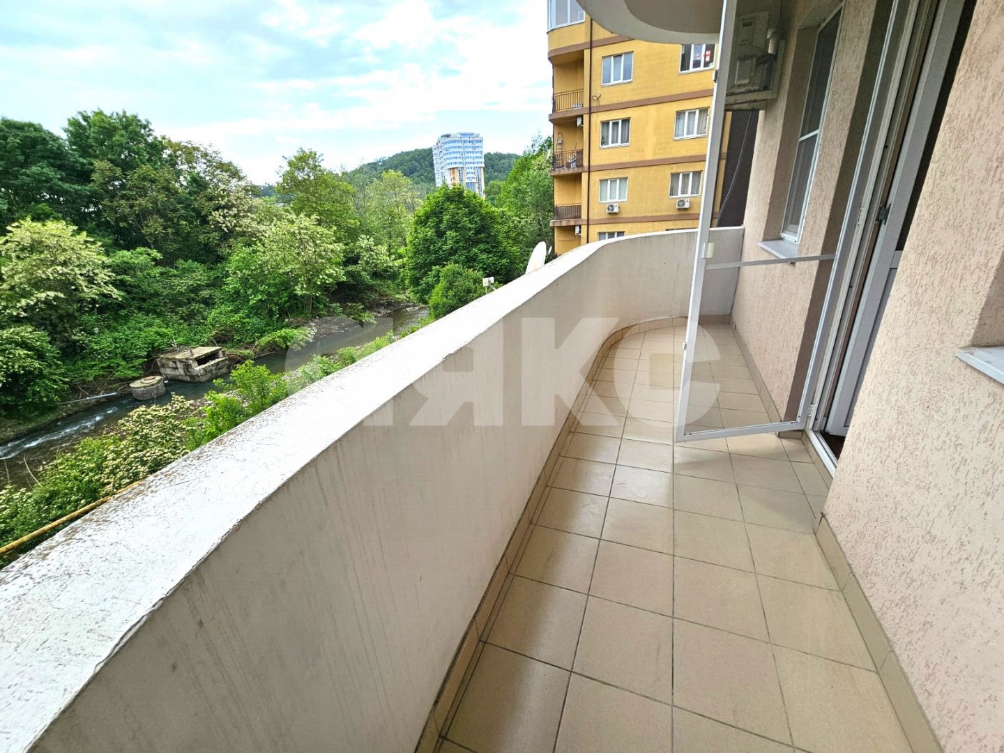 Фото №12: 1-комнатная квартира 84 м² - Дагомыс, р. Лазаревский, ул. Гайдара, 5/5