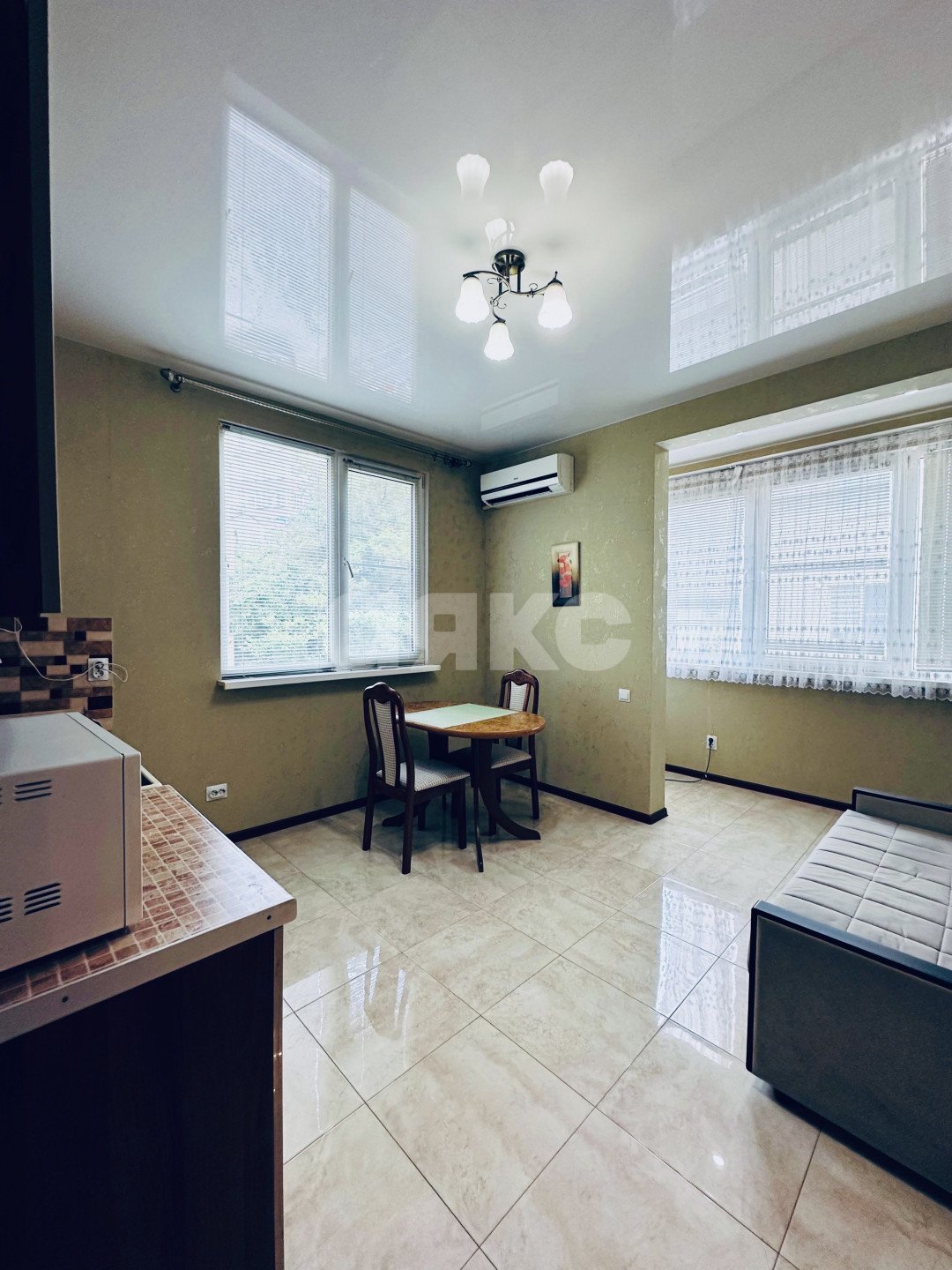 Фото №5: 2-комнатная квартира 45 м² - Сочи, Центральный, мкр. Новый Сочи, ул. Клубничная, 80Б