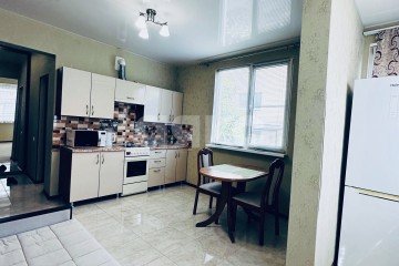 Фото №1: 2-комнатная квартира 45 м² - Сочи, мкр. Новый Сочи, ул. Клубничная, 80Б