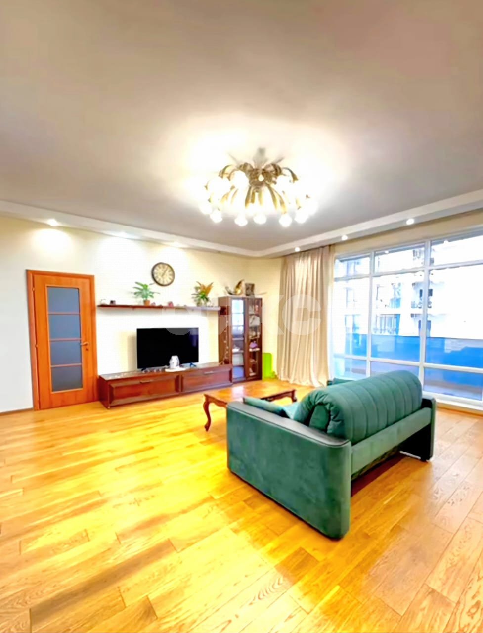 Фото №1: 3-комнатная квартира 139 м² - Сочи, р. Центральный, ул. Первомайская, 13