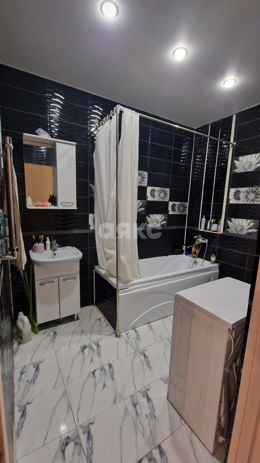 Фото №8: 2-комнатная квартира 50 м² - Сочи, Центральный, Новый Сочи, мкр. массив № 1, ул. Виноградная, 121/7