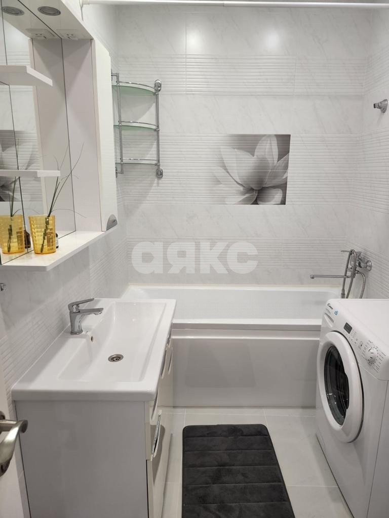 Фото №13: 2-комнатная квартира 52 м² - Сочи, Центральный, Гагарина, мкр. Новый Сочи, ул. Цюрупы, 32