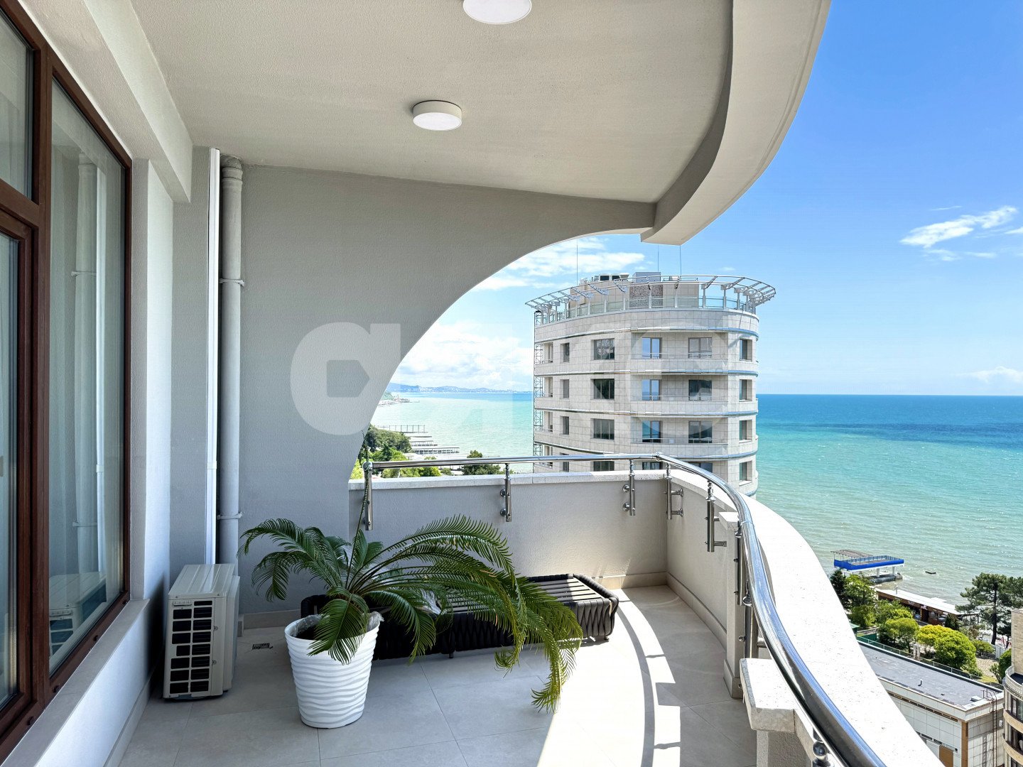 Фото №17: 3-комнатная квартира 175 м² - Сочи, Хостинский, мкр. Светлана, пр-кт Пушкина, 5А