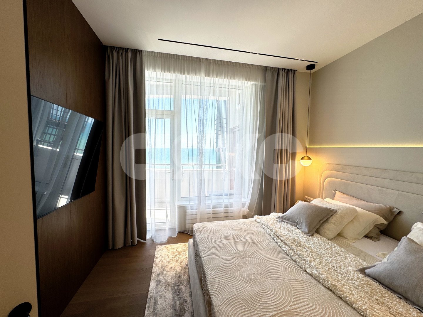 Фото №24: 3-комнатная квартира 175 м² - Сочи, Хостинский, мкр. Светлана, пр-кт Пушкина, 5А