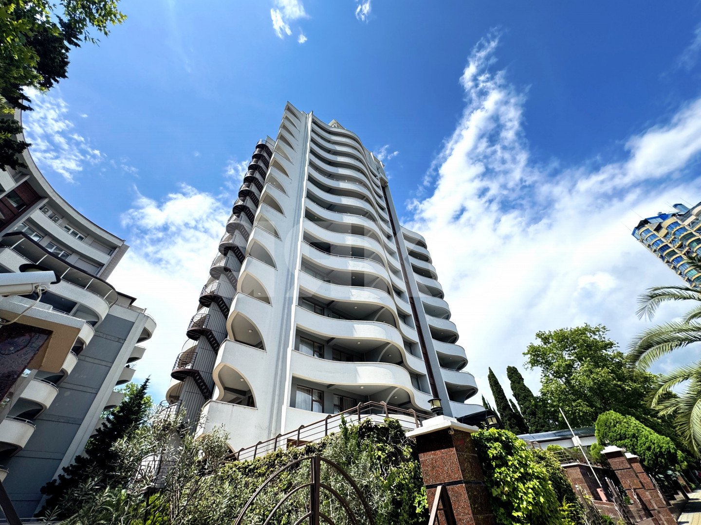 Фото №42: 3-комнатная квартира 175 м² - Сочи, Хостинский, мкр. Светлана, пр-кт Пушкина, 5А