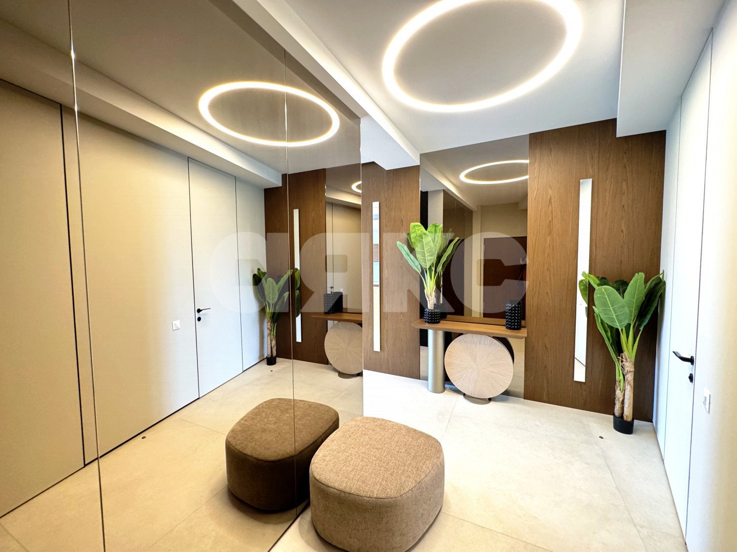 Фото №8: 3-комнатная квартира 175 м² - Сочи, Хостинский, мкр. Светлана, пр-кт Пушкина, 5А