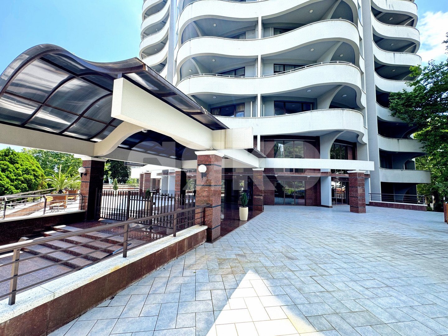 Фото №44: 3-комнатная квартира 175 м² - Сочи, Хостинский, мкр. Светлана, пр-кт Пушкина, 5А