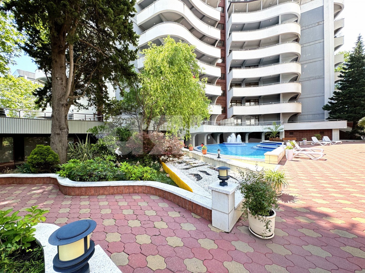 Фото №43: 3-комнатная квартира 175 м² - Сочи, Хостинский, мкр. Светлана, пр-кт Пушкина, 5А