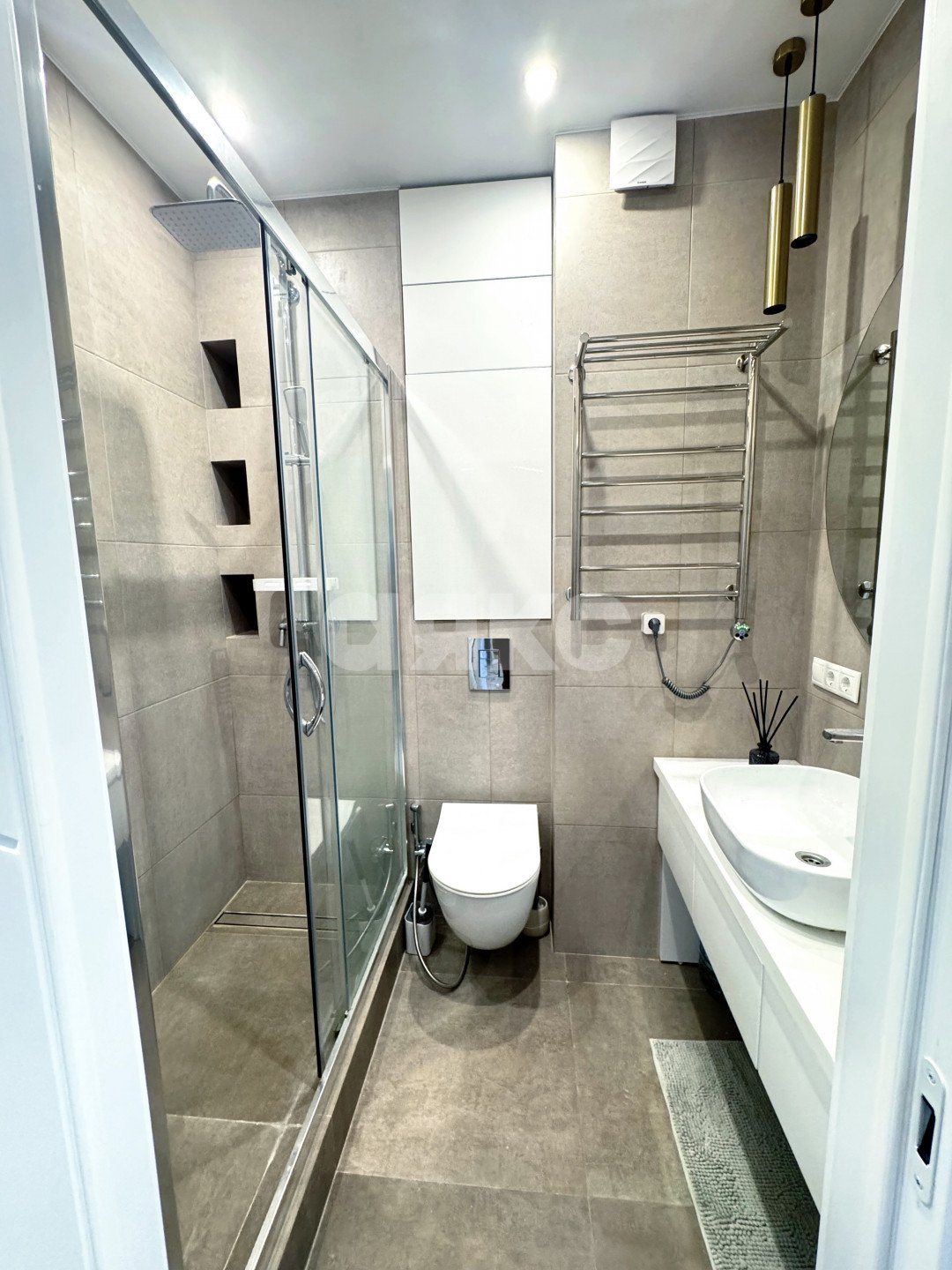 Фото №10: 1-комнатная квартира 38 м² - Сочи, Хостинский, мкр. Яна Фабрициуса, ул. Яна Фабрициуса, 2/23М