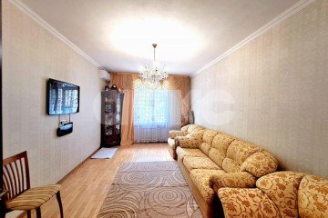 Фото №1: 2-комнатная квартира 54 м² - Сочи, р. Центральный, ул. Горького, 38