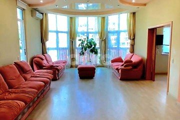 Фото №1: 3-комнатная квартира 123 м² - Сочи, р. Центральный, ул. Войкова, 35