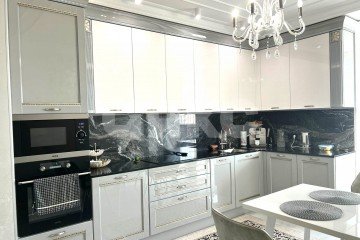 Фото №1: 3-комнатная квартира 116 м² - Сочи, р. Центральный, ул. Пионерская, 14