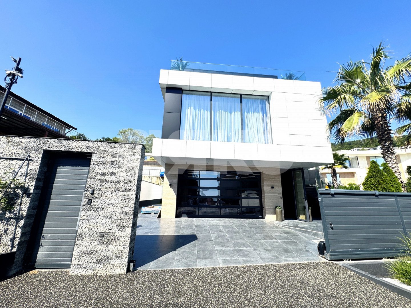 Фото №8: Дом 840 м² + 10 сот. - Сочи, Хостинский, Хоста, п. коттеджный  Горки-11, ул. Ручей Видный, 76