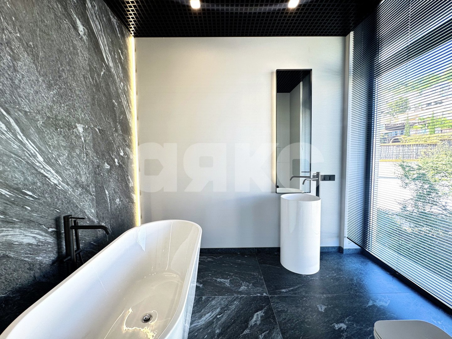 Фото №28: Дом 840 м² + 10 сот. - Сочи, Хостинский, Хоста, п. коттеджный  Горки-11, ул. Ручей Видный, 76