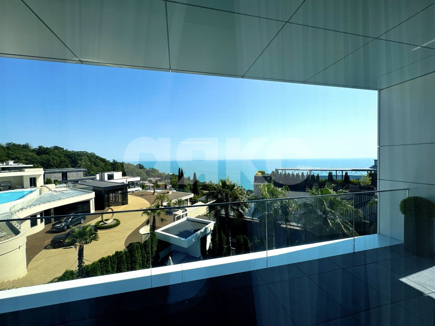 Фото №40: Дом 840 м² + 10 сот. - Сочи, Хостинский, Хоста, п. коттеджный  Горки-11, ул. Ручей Видный, 76