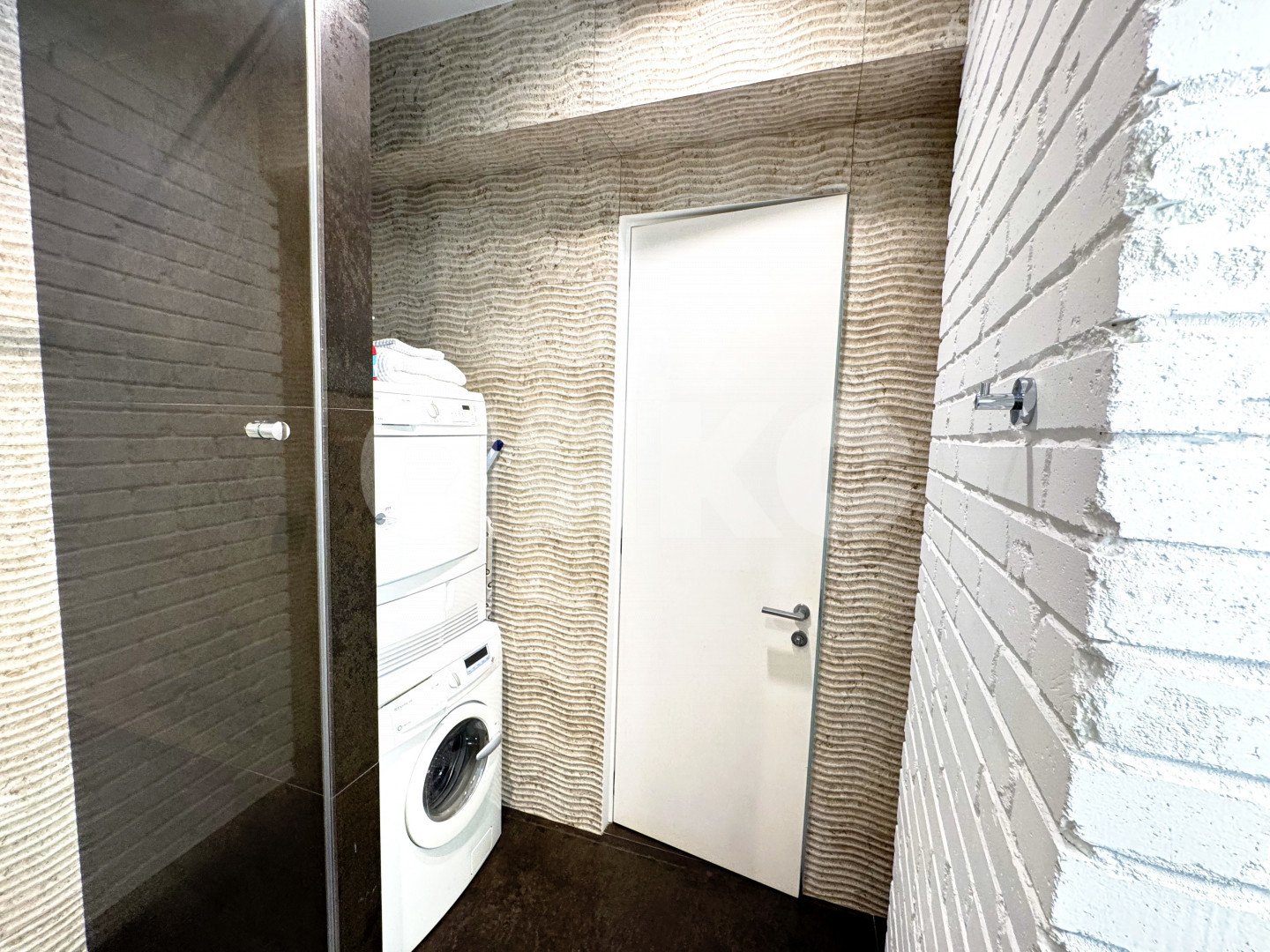 Фото №14: 3-комнатная квартира 164 м² - Сочи, Светлана, р. Хостинский, пр-кт Пушкина, 5А