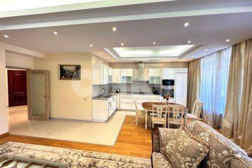 Фото №2: 2-комнатная квартира 137 м² - Сочи, мкр. Светлана, ул. Депутатская, 2