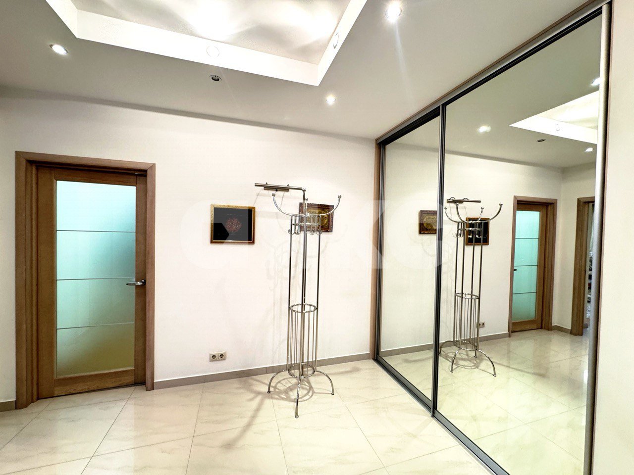 Фото №6: 2-комнатная квартира 137 м² - Сочи, Хостинский, мкр. Светлана, ул. Депутатская, 2