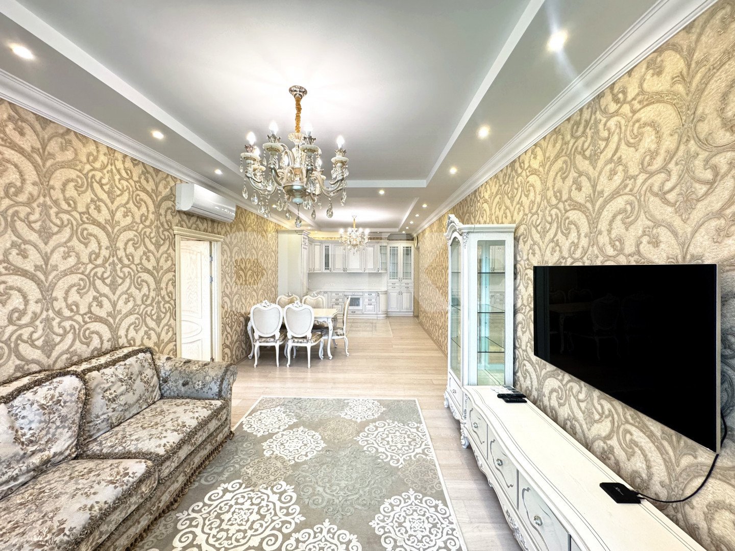 Фото №2: 3-комнатная квартира 120 м² - Сочи, Хостинский, мкр. Светлана, ул. Гагринская, 10