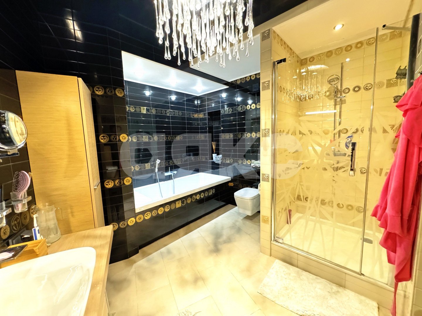 Фото №13: 3-комнатная квартира 200 м² - Сочи, Хостинский, мкр. Светлана, ул. Депутатская, 2