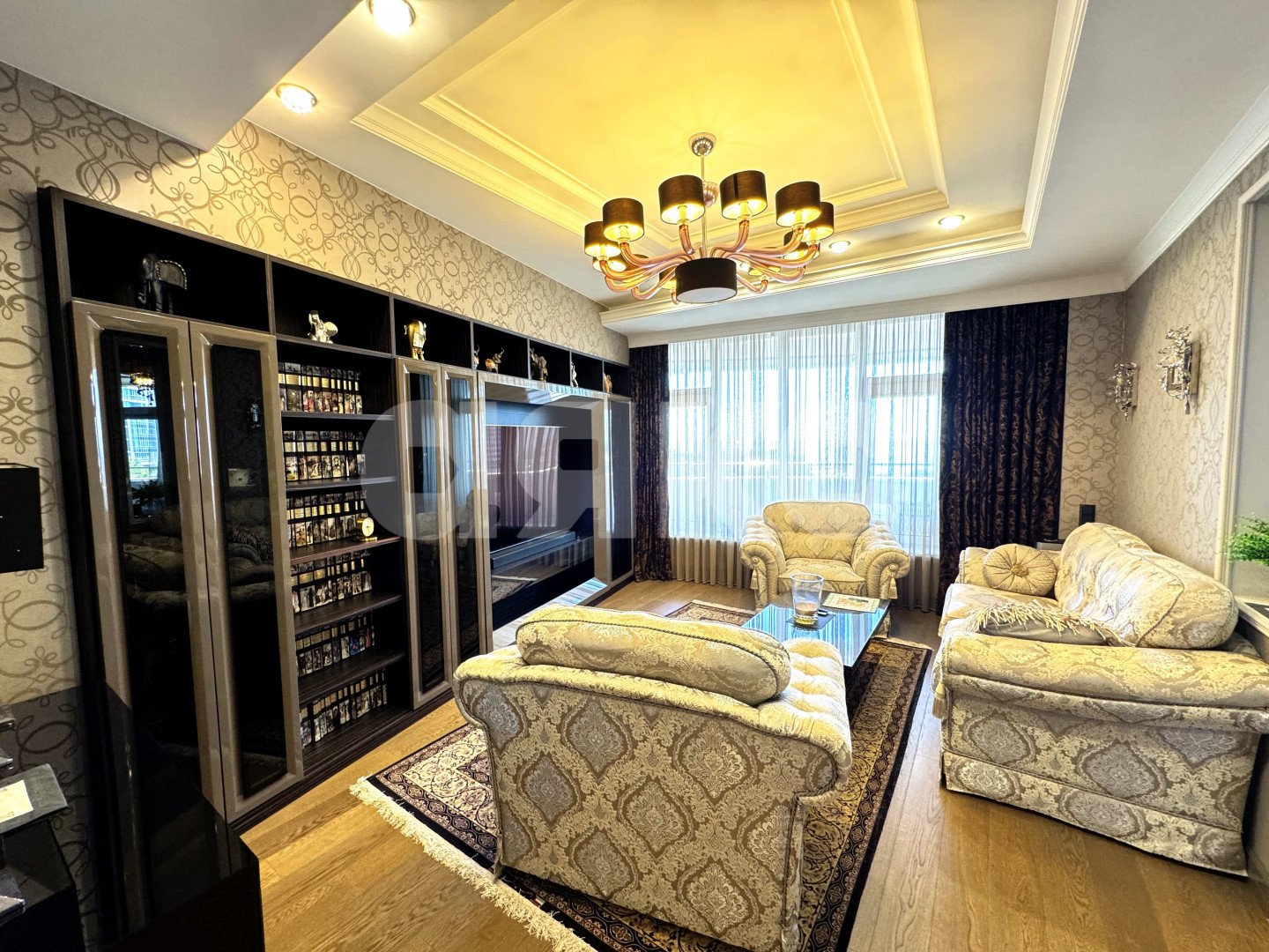 Фото №1: 3-комнатная квартира 200 м² - Сочи, Хостинский, мкр. Светлана, ул. Депутатская, 2