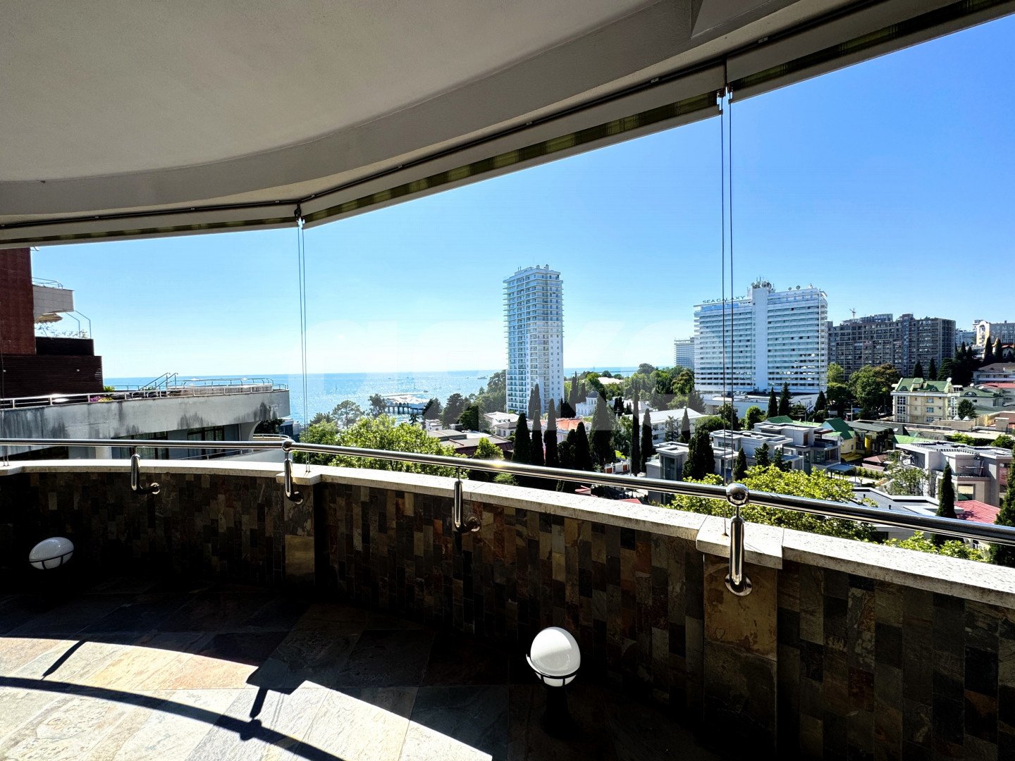 Фото №20: 3-комнатная квартира 200 м² - Сочи, Хостинский, мкр. Светлана, ул. Депутатская, 2