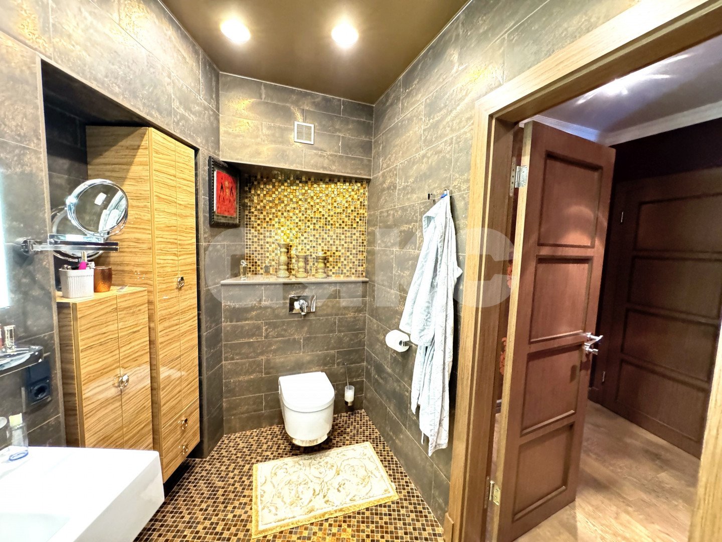 Фото №22: 3-комнатная квартира 200 м² - Сочи, Хостинский, мкр. Светлана, ул. Депутатская, 2