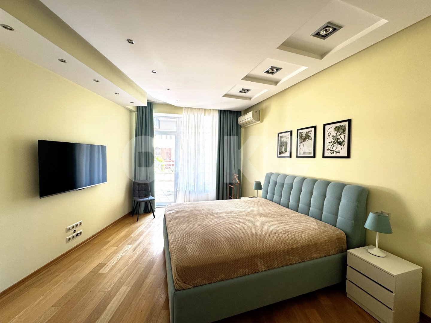 Фото №3: 3-комнатная квартира 180 м² - Сочи, Хостинский, мкр. Светлана, пр-кт Пушкина, 5А