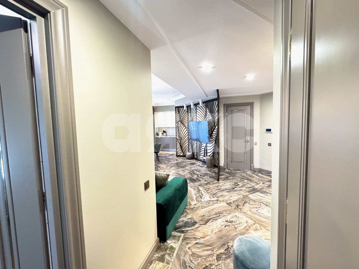 Фото №3: 3-комнатная квартира 130 м² - Сочи, Хостинский, мкр. Светлана, пр-кт Пушкина, 5А