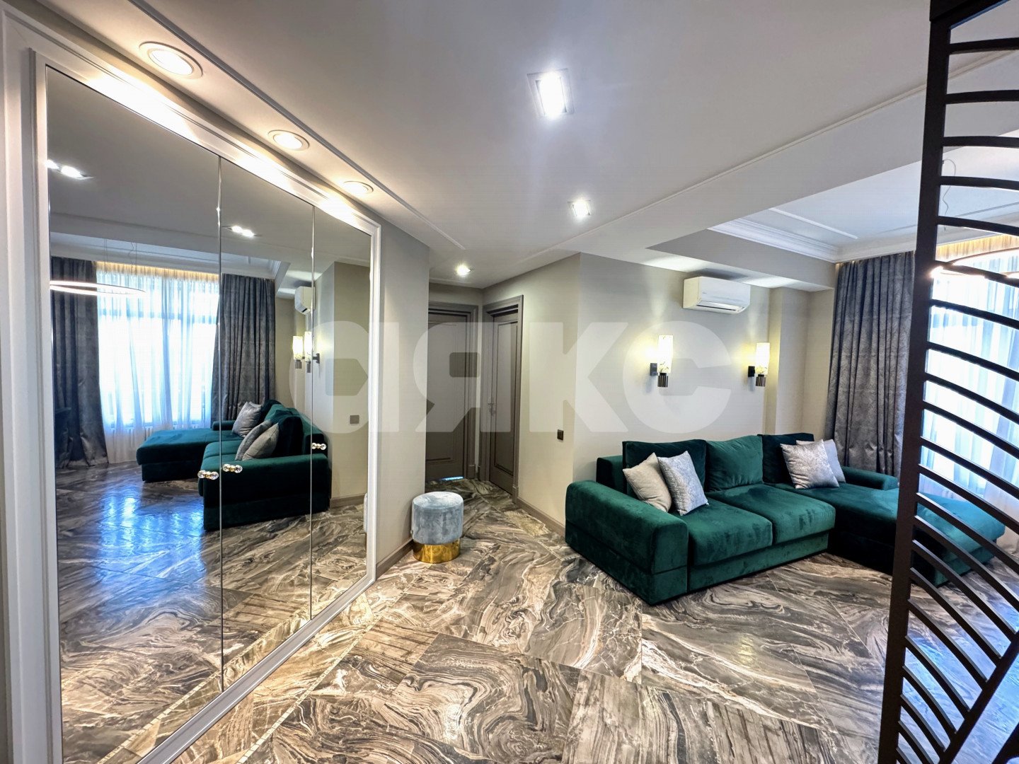 Фото №4: 3-комнатная квартира 130 м² - Сочи, Хостинский, мкр. Светлана, пр-кт Пушкина, 5А