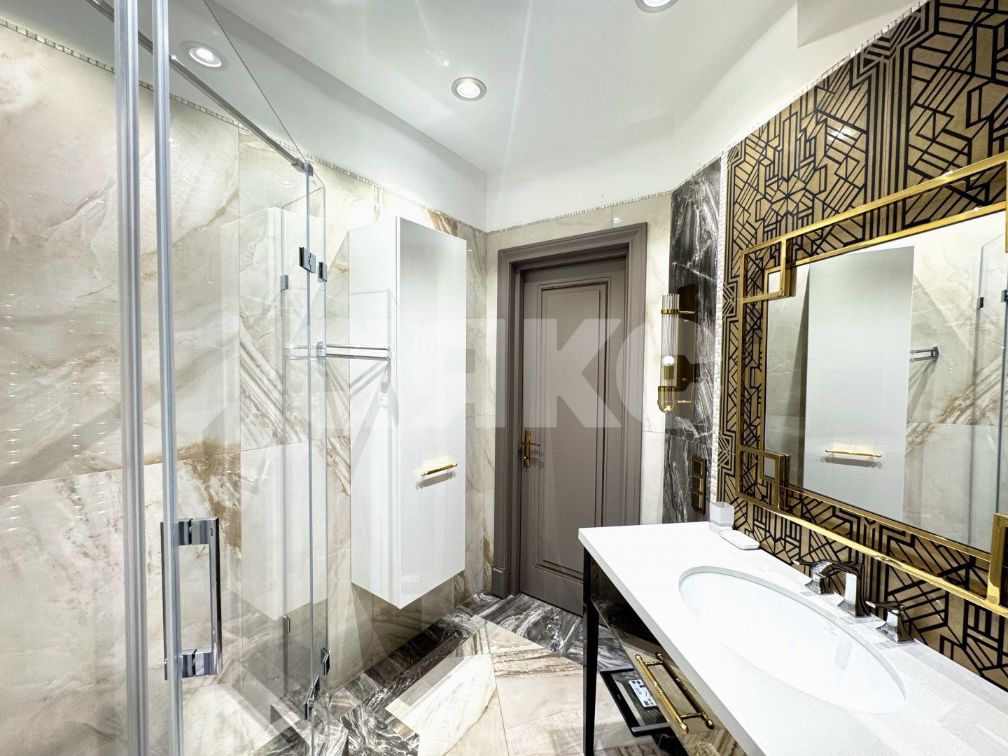 Фото №7: 3-комнатная квартира 130 м² - Сочи, Хостинский, мкр. Светлана, пр-кт Пушкина, 5А