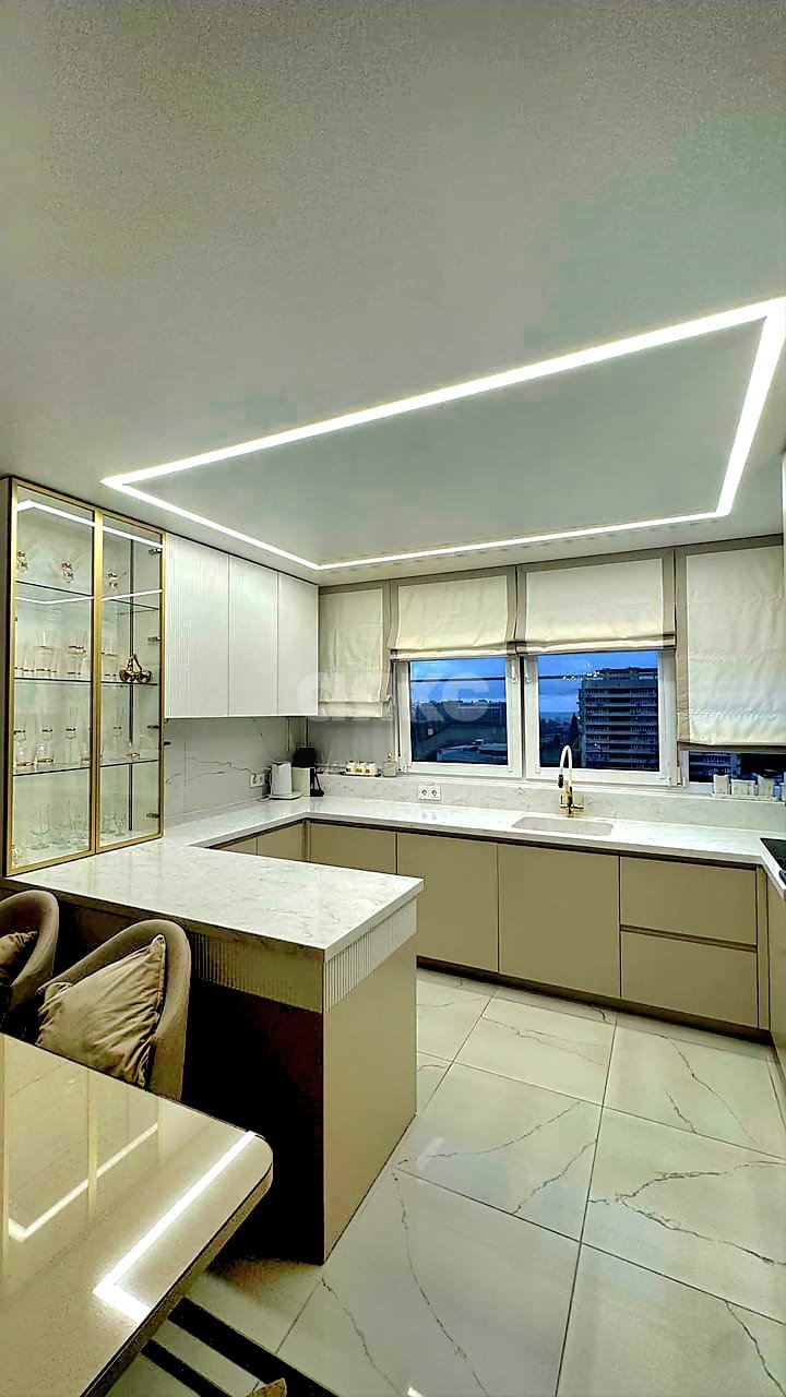 Фото №18: 3-комнатная квартира 100 м² - Сочи, р. Центральный, ул. Островского, 47