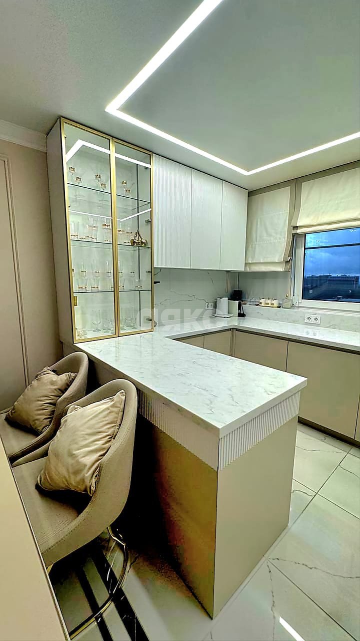 Фото №17: 3-комнатная квартира 100 м² - Сочи, р. Центральный, ул. Островского, 47