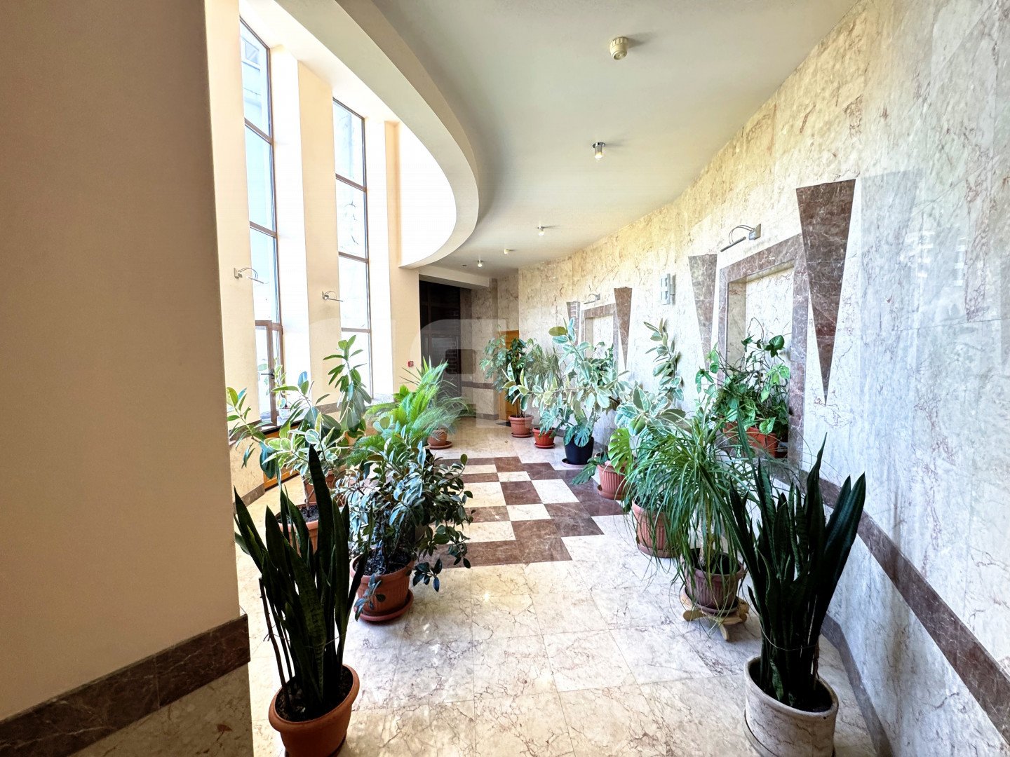 Фото №34: 5+-комнатная квартира 600 м² - Сочи, Хостинский, мкр. Светлана, ул. Депутатская, 2