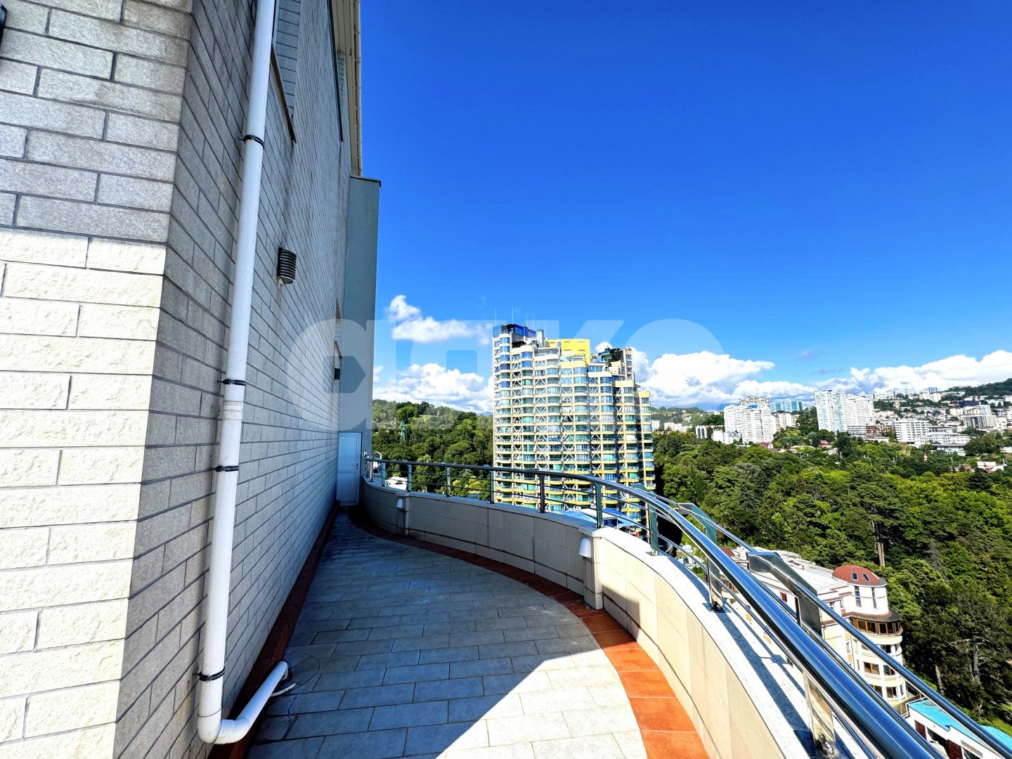 Фото №13: 5+-комнатная квартира 600 м² - Сочи, Хостинский, мкр. Светлана, ул. Депутатская, 2