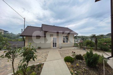 Фото №3: Дом 240 м² - Горное Лоо, р. Лазаревский, ул. Обзорная, 15