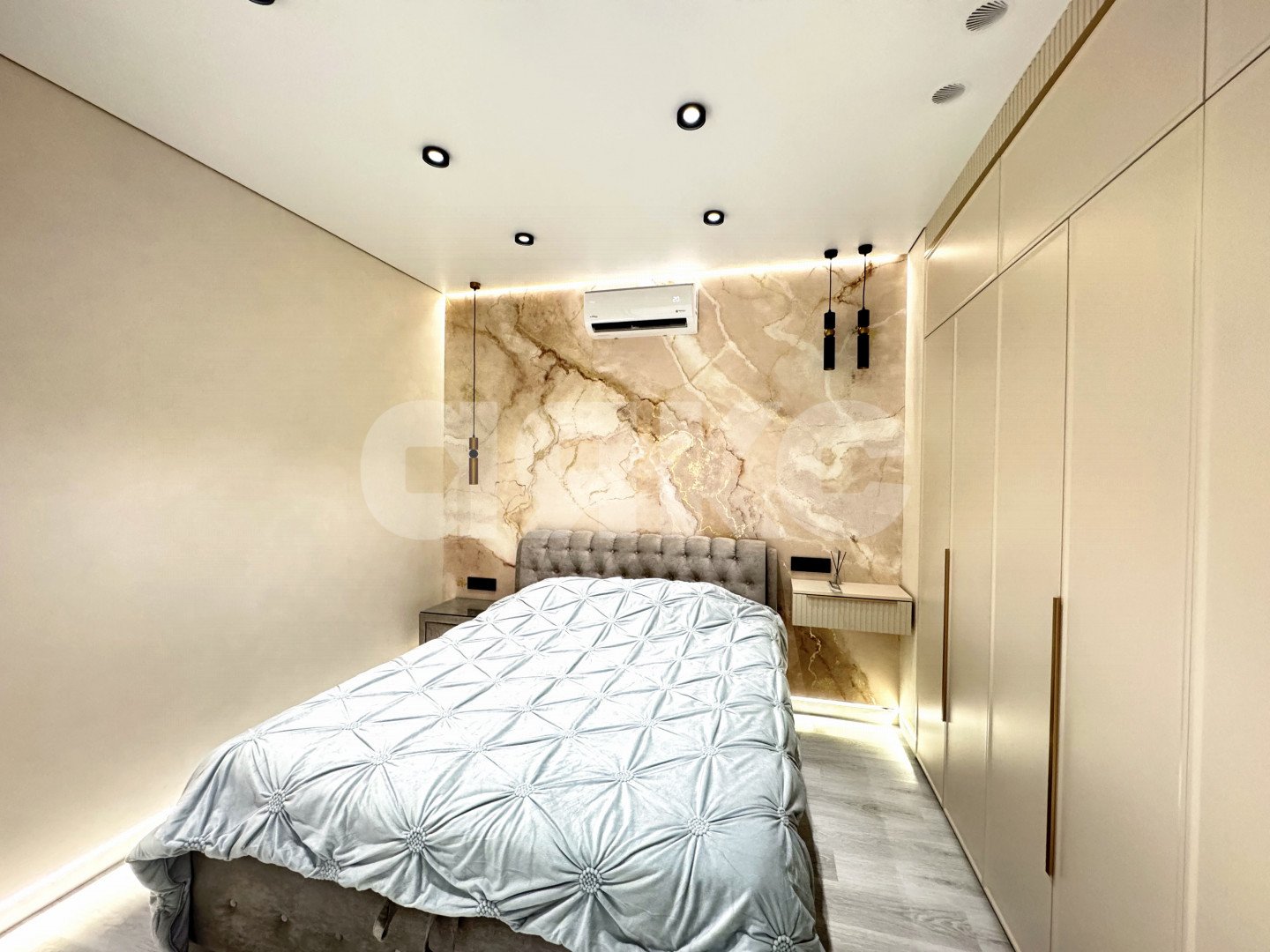 Фото №4: 2-комнатная квартира 64 м² - Сочи, Хостинский, мкр. Светлана, ул. Гагринская, 3/8