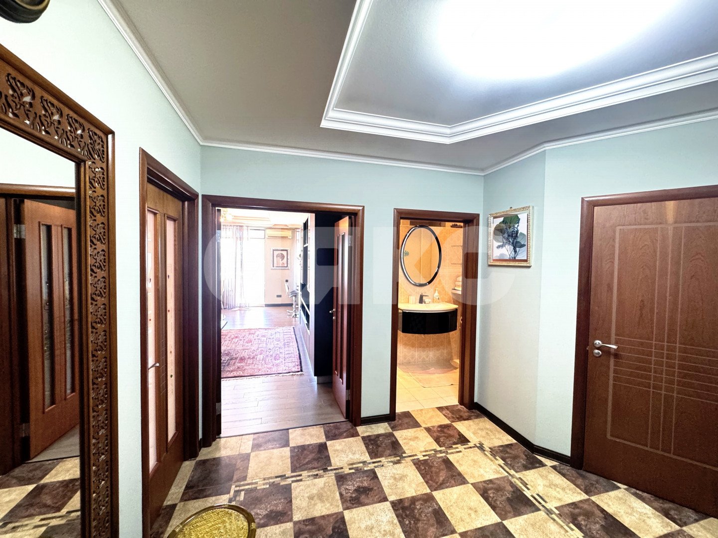 Фото №11: 2-комнатная квартира 130 м² - Сочи, Хостинский, мкр. Светлана, ул. Депутатская, 2