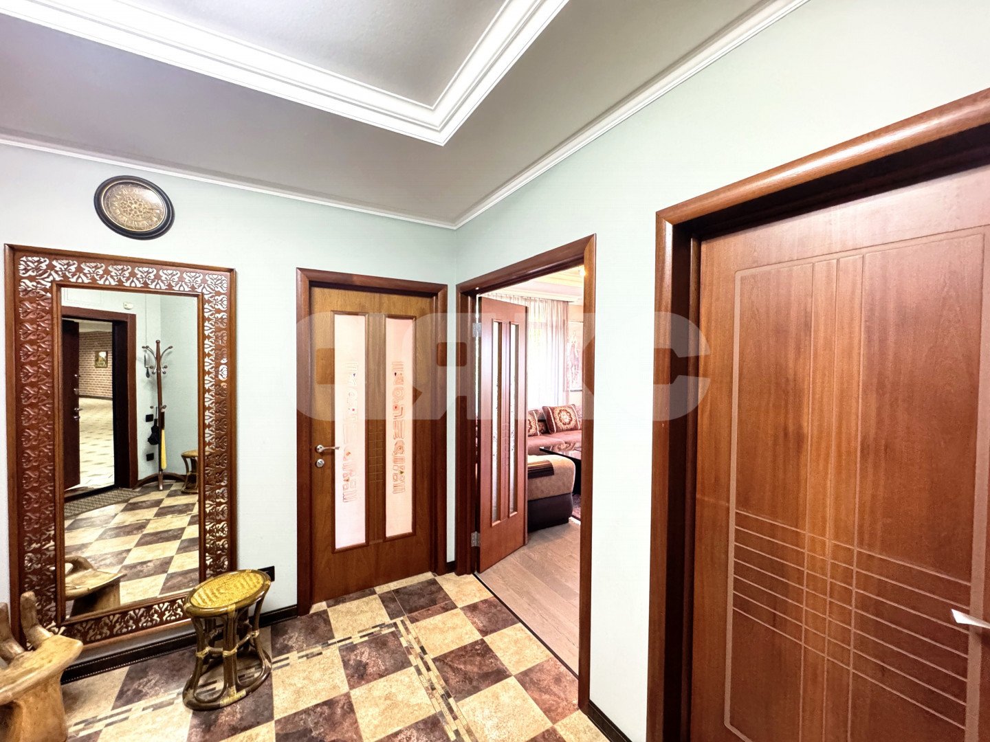 Фото №10: 2-комнатная квартира 130 м² - Сочи, Хостинский, мкр. Светлана, ул. Депутатская, 2