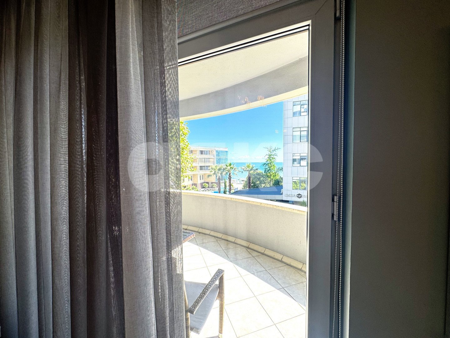 Фото №14: 2-комнатная квартира 130 м² - Сочи, Хостинский, мкр. Светлана, ул. Депутатская, 2