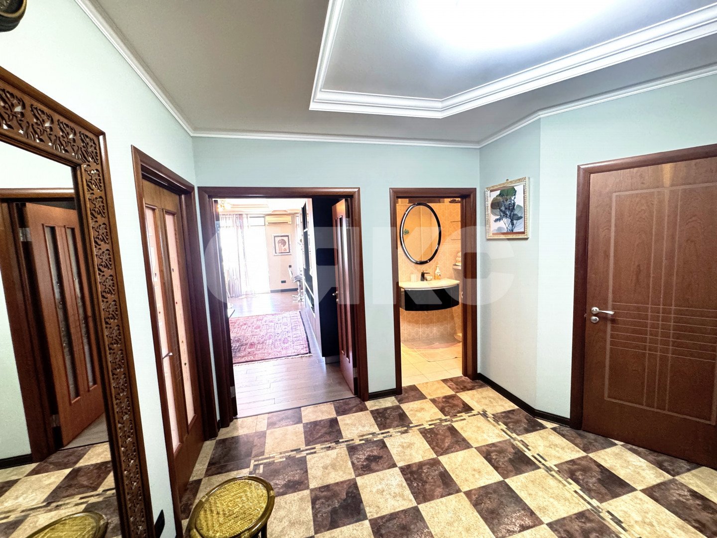 Фото №9: 2-комнатная квартира 130 м² - Сочи, Хостинский, мкр. Светлана, ул. Депутатская, 2