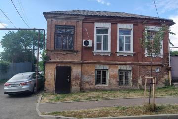 Фото №1: Коммерция 61 м² - Краснодар, мкр. Центральный, ул. Гимназическая, 3