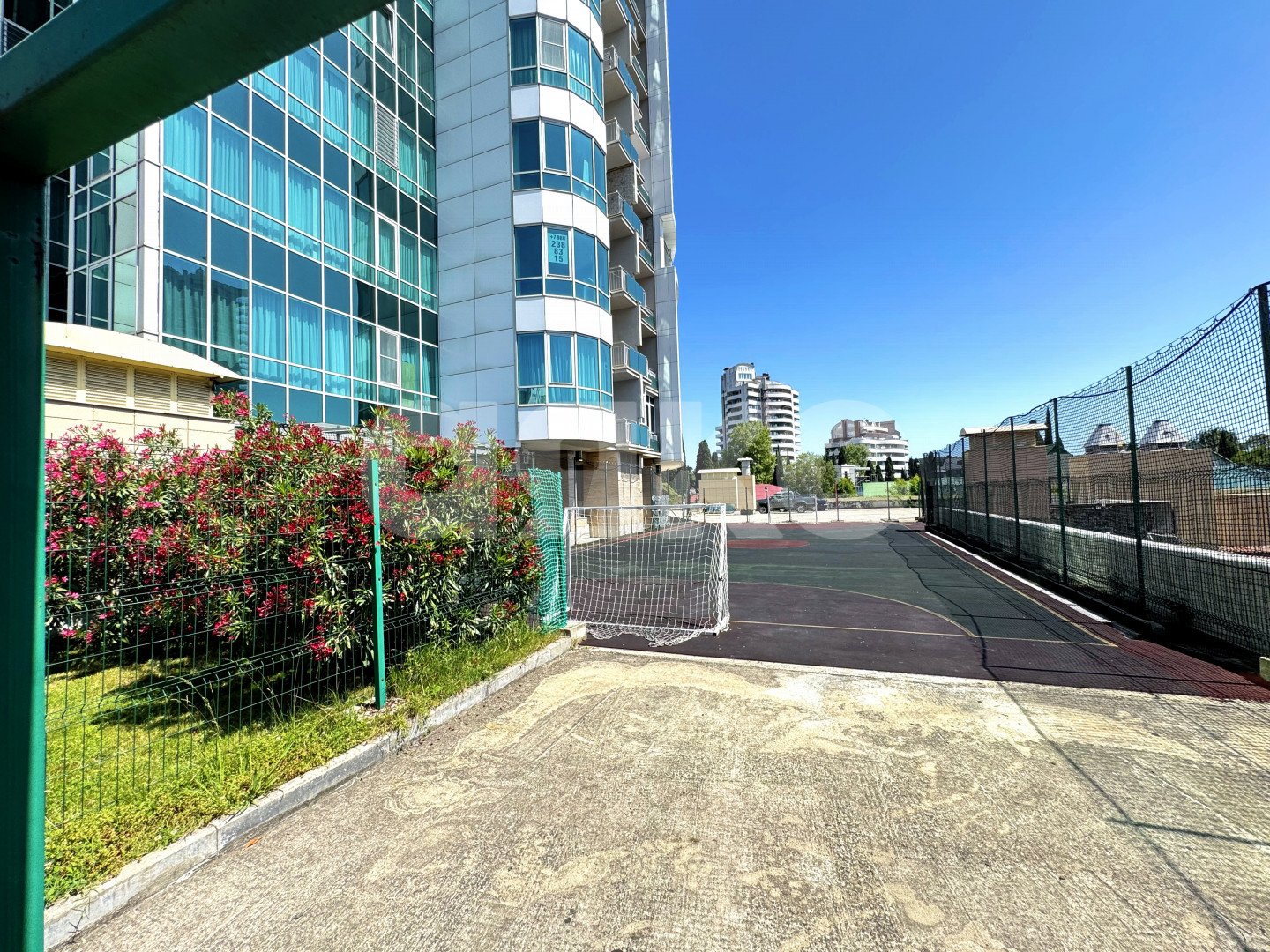 Фото №20: 1-комнатная квартира 65 м² - Сочи, Хостинский, мкр. Светлана, ул. Гагринская, 10