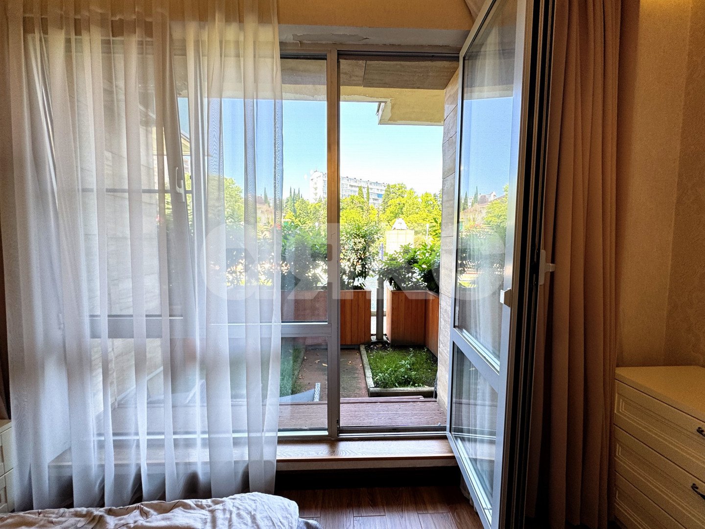 Фото №14: 1-комнатная квартира 65 м² - Сочи, Хостинский, мкр. Светлана, ул. Гагринская, 10